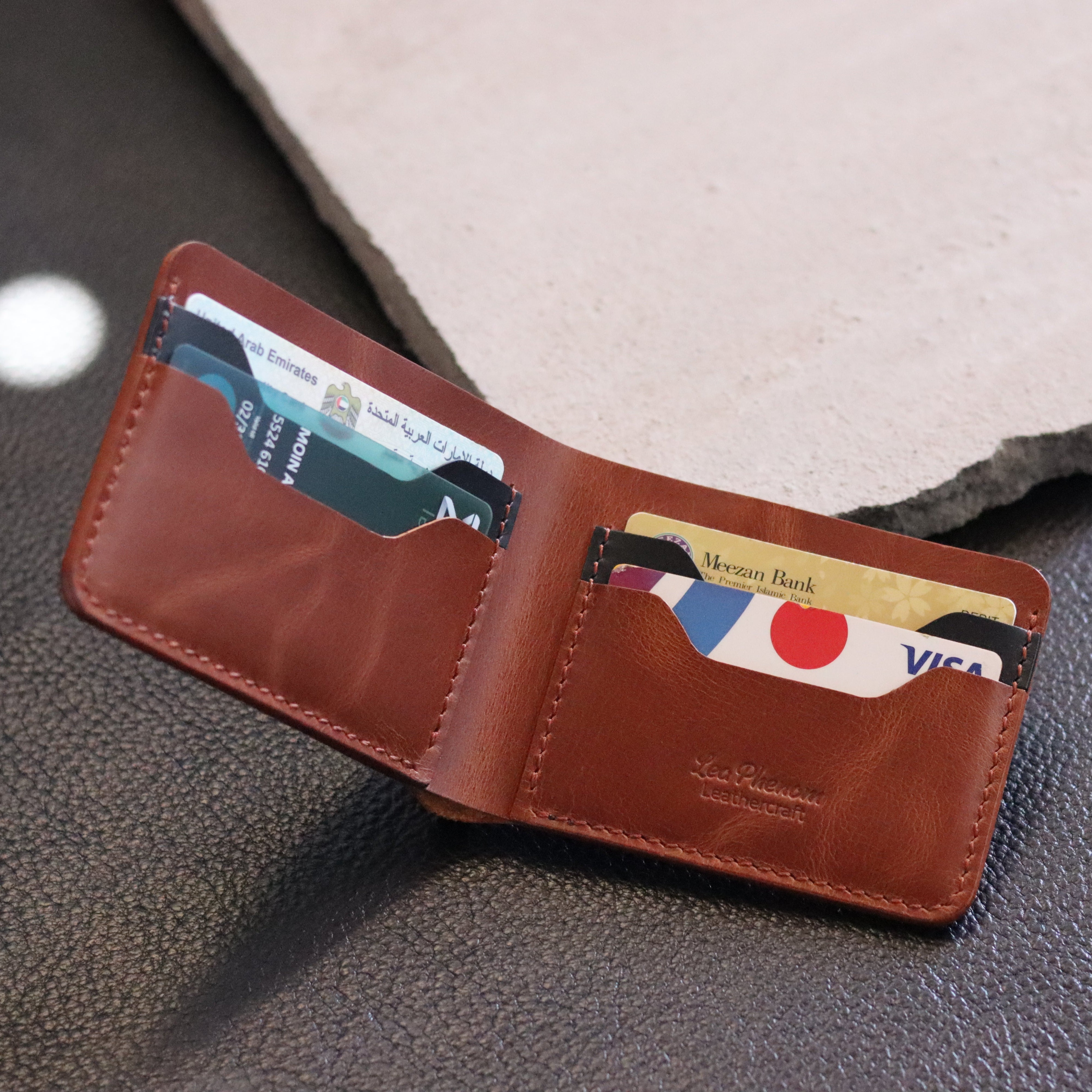 B1-BIFOLD LEATHER WALLET