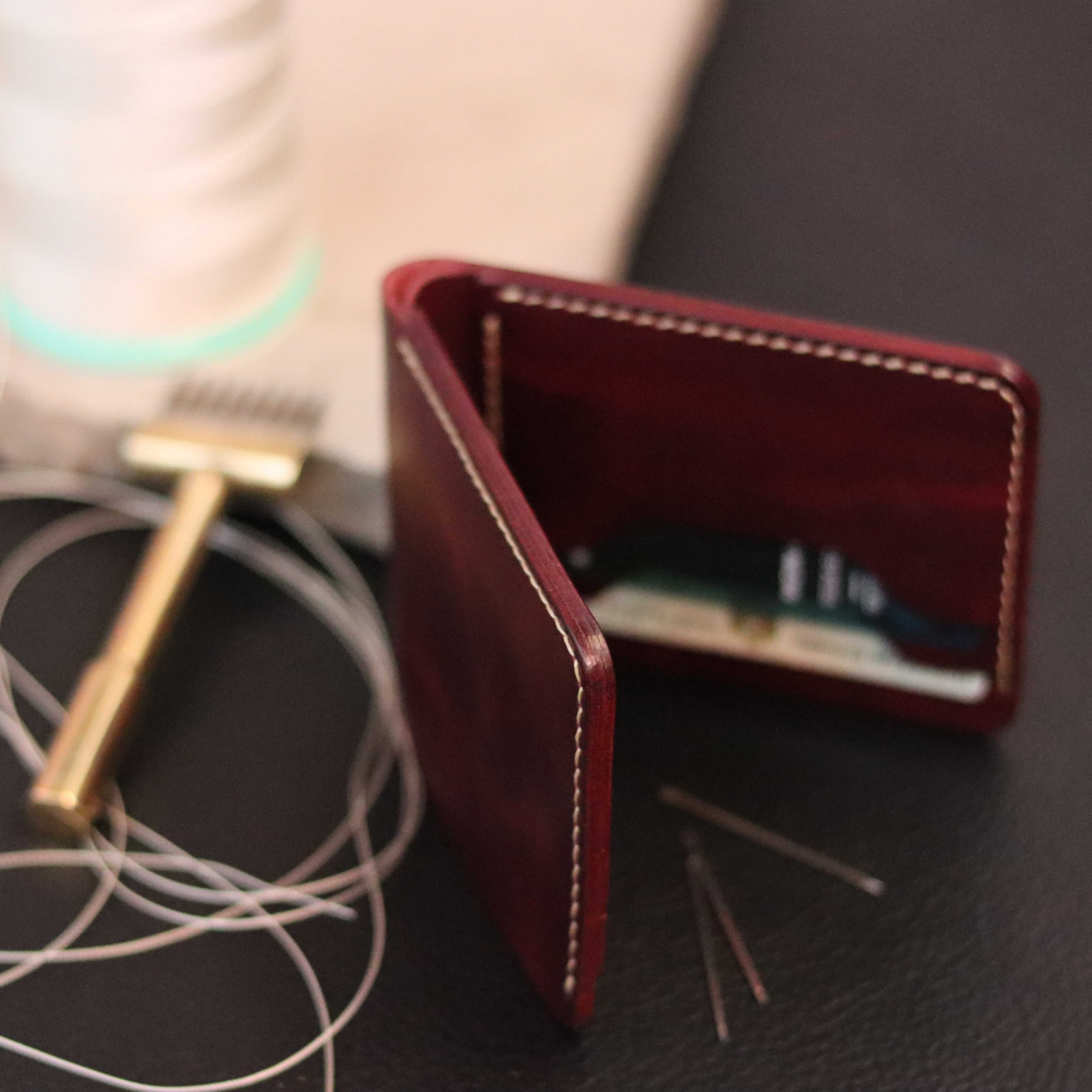 B1-BIFOLD LEATHER WALLET
