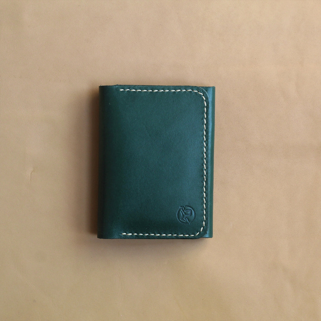 VB1-VERTICAL WALLET (GREEN)