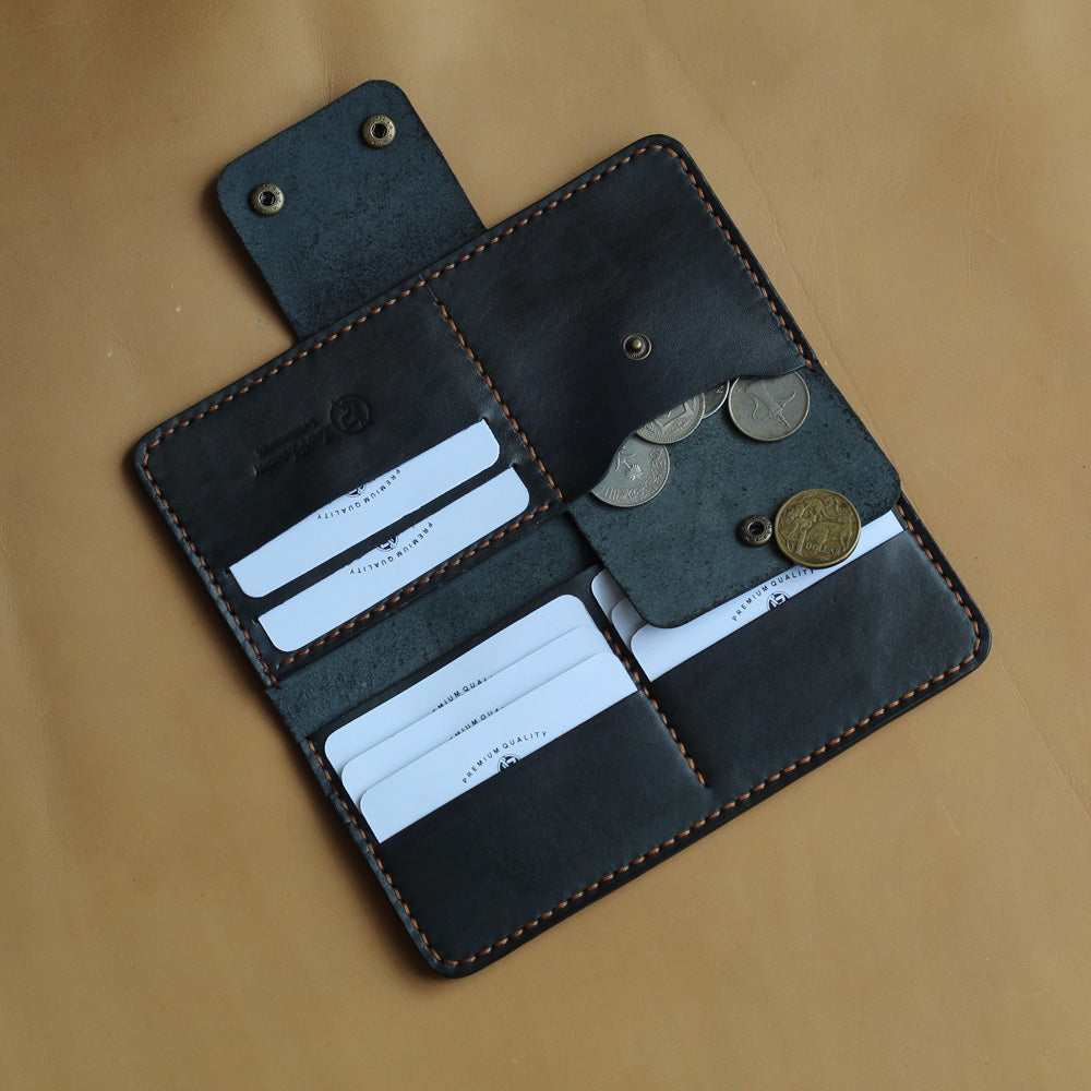 L1 LONG WALLET (JADE BLACK)