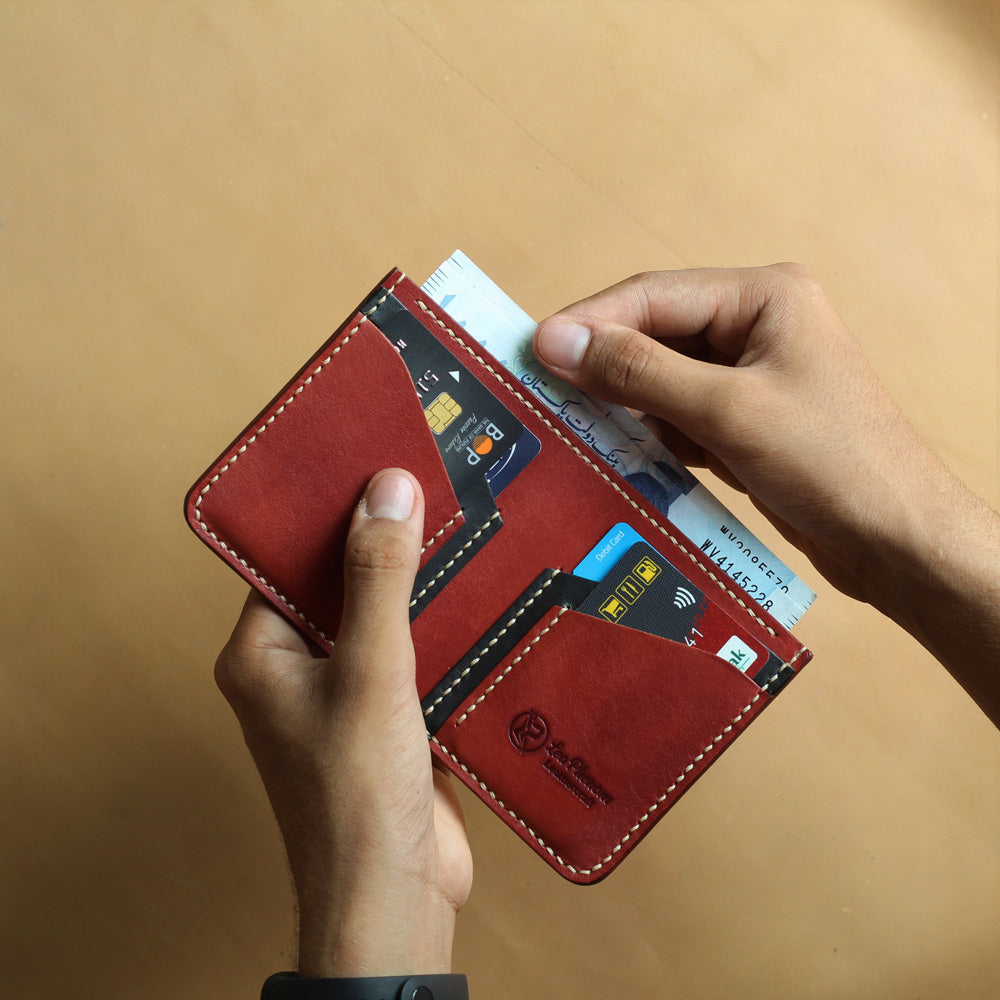 VB4-VERTICAL WALLET (MAROON)