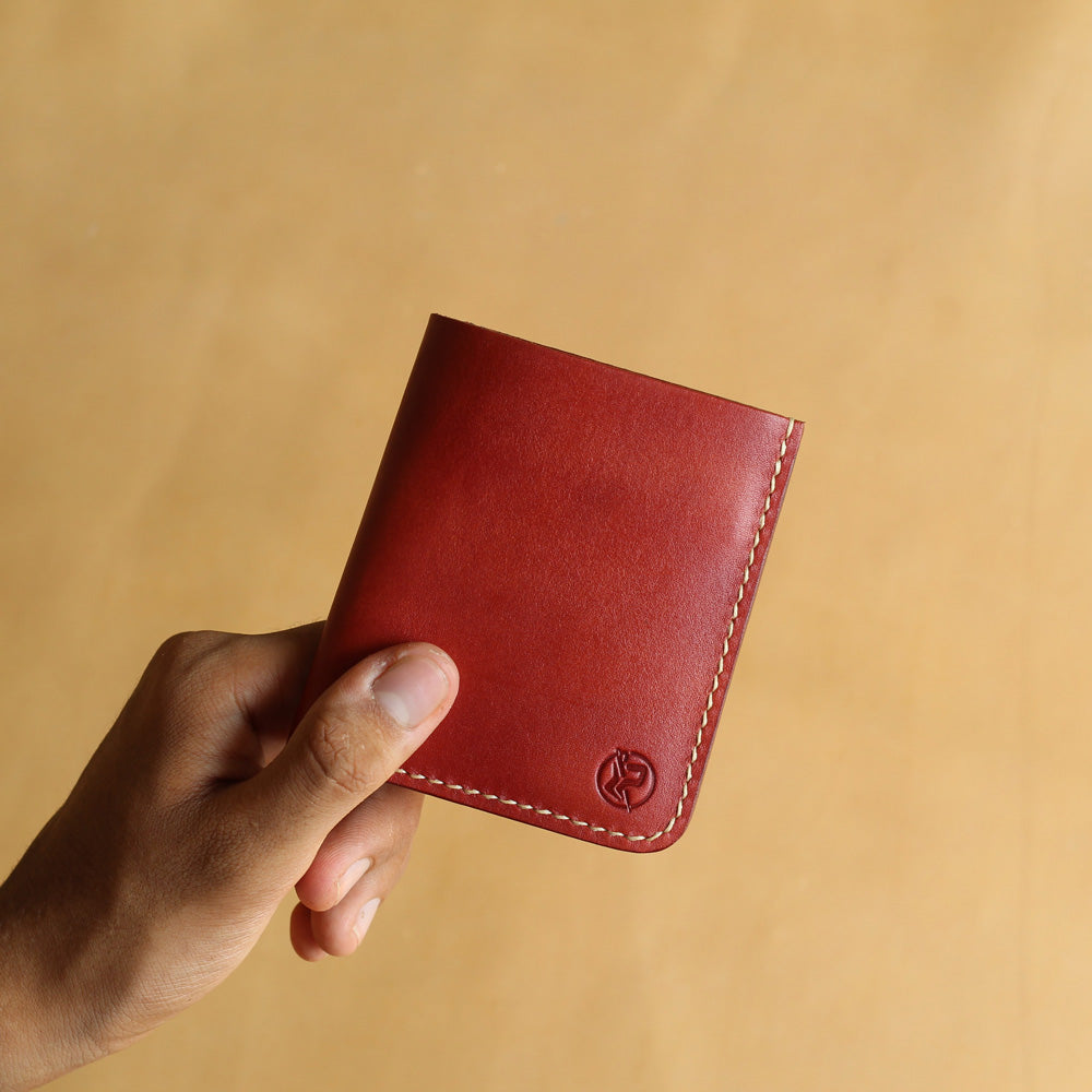 VB4-VERTICAL WALLET (MAROON)