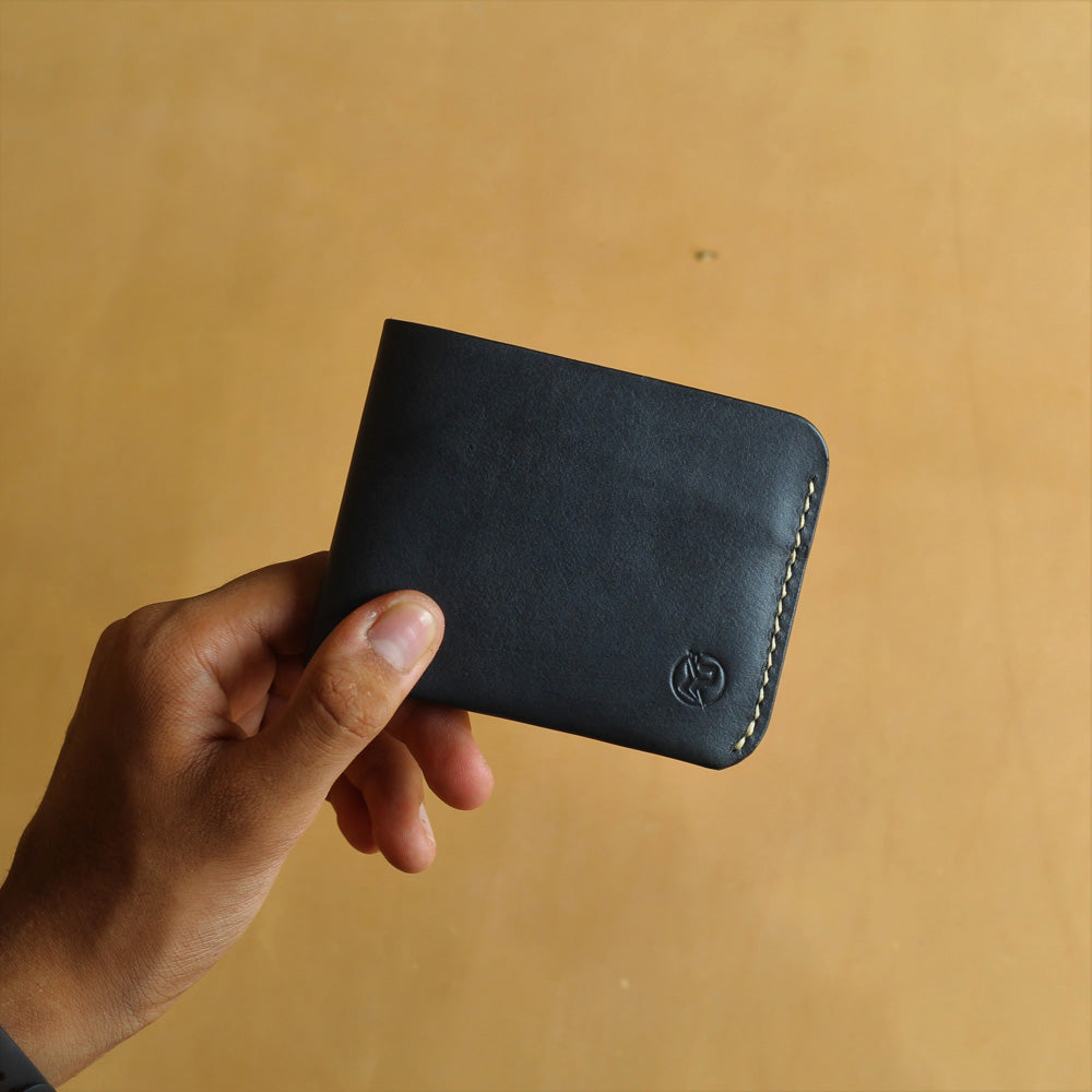 B5-BIFOLD WALLET (JADE BLACK)