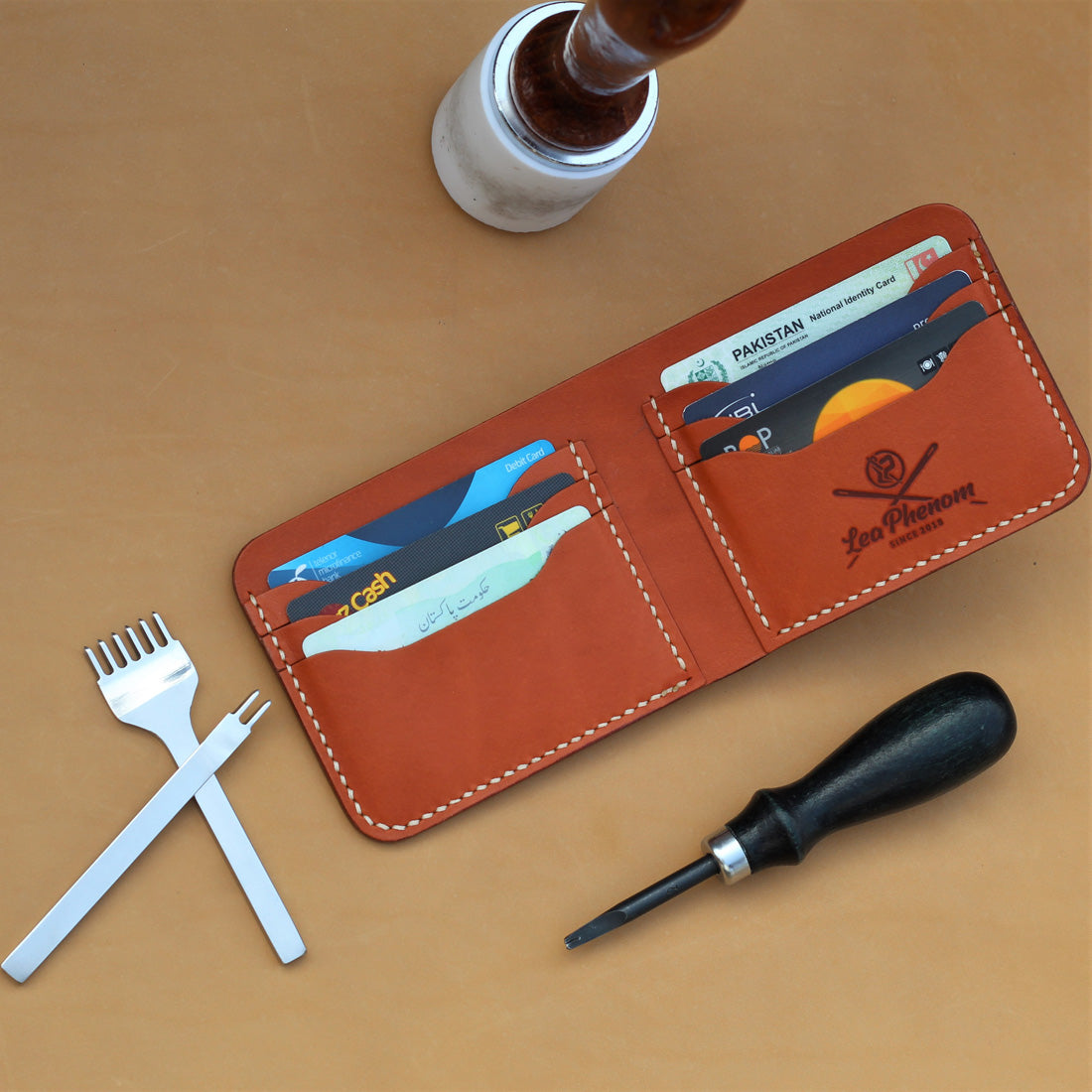 B6-BIFOLD WALLET (ORANGE)