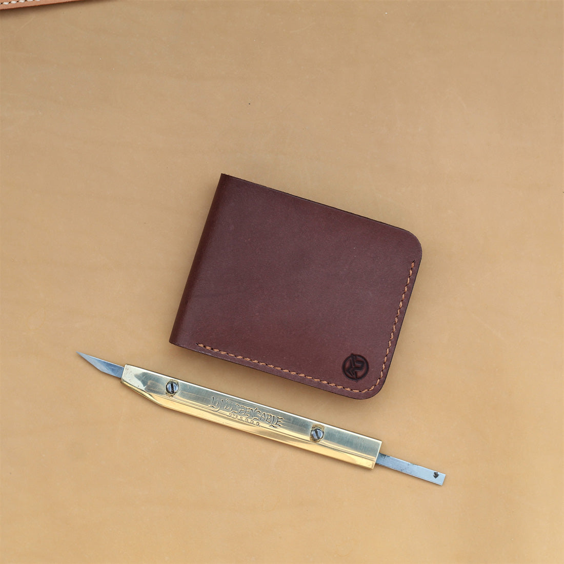 B6-BIFOLD WALLET (BUCK BROWN.)