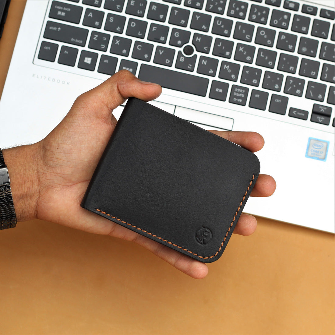 B6-BIFOLD WALLET (BLACK)