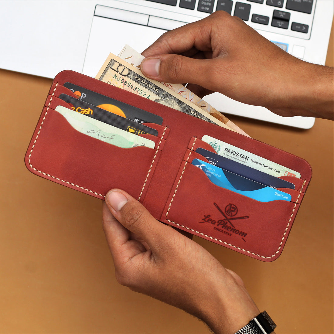 B6-BIFOLD WALLET (MAROON)